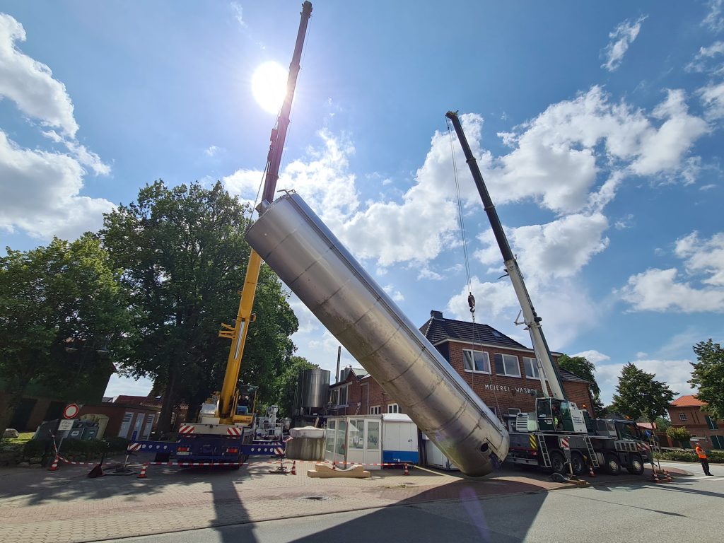 demontáž tankov 75000L Wasbek-min